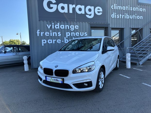 AddIsCar: BMW 216