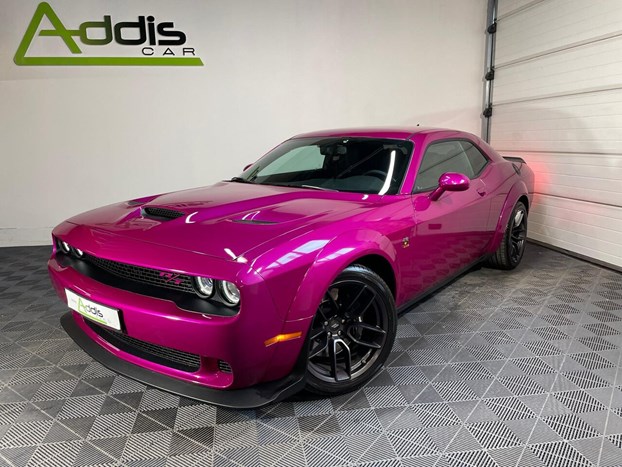 AddIsCar: Dodge Challenger