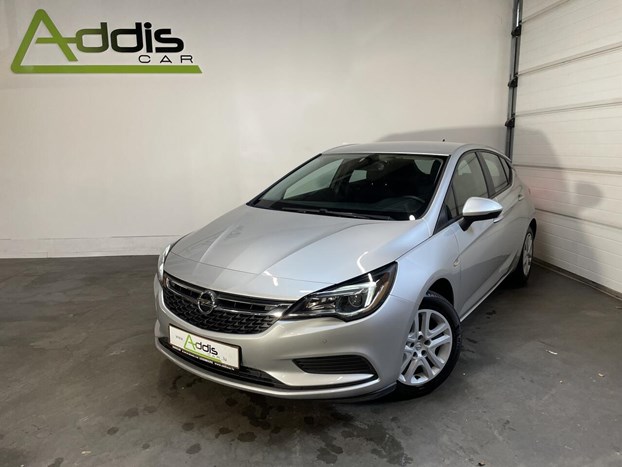 AddIsCar: Opel Astra