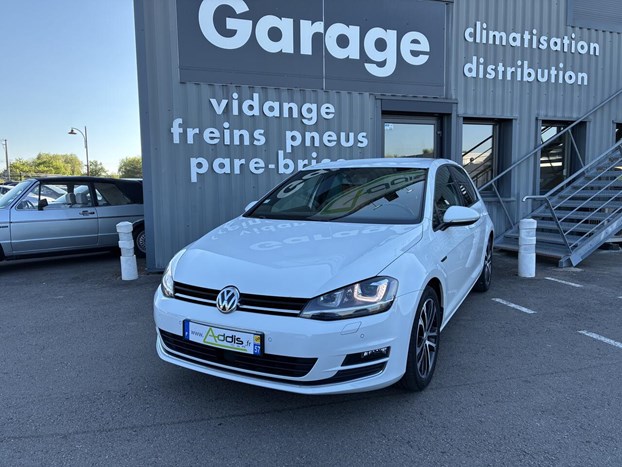 AddIsCar: Volkswagen Golf