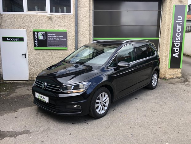 AddIsCar: Volkswagen Touran